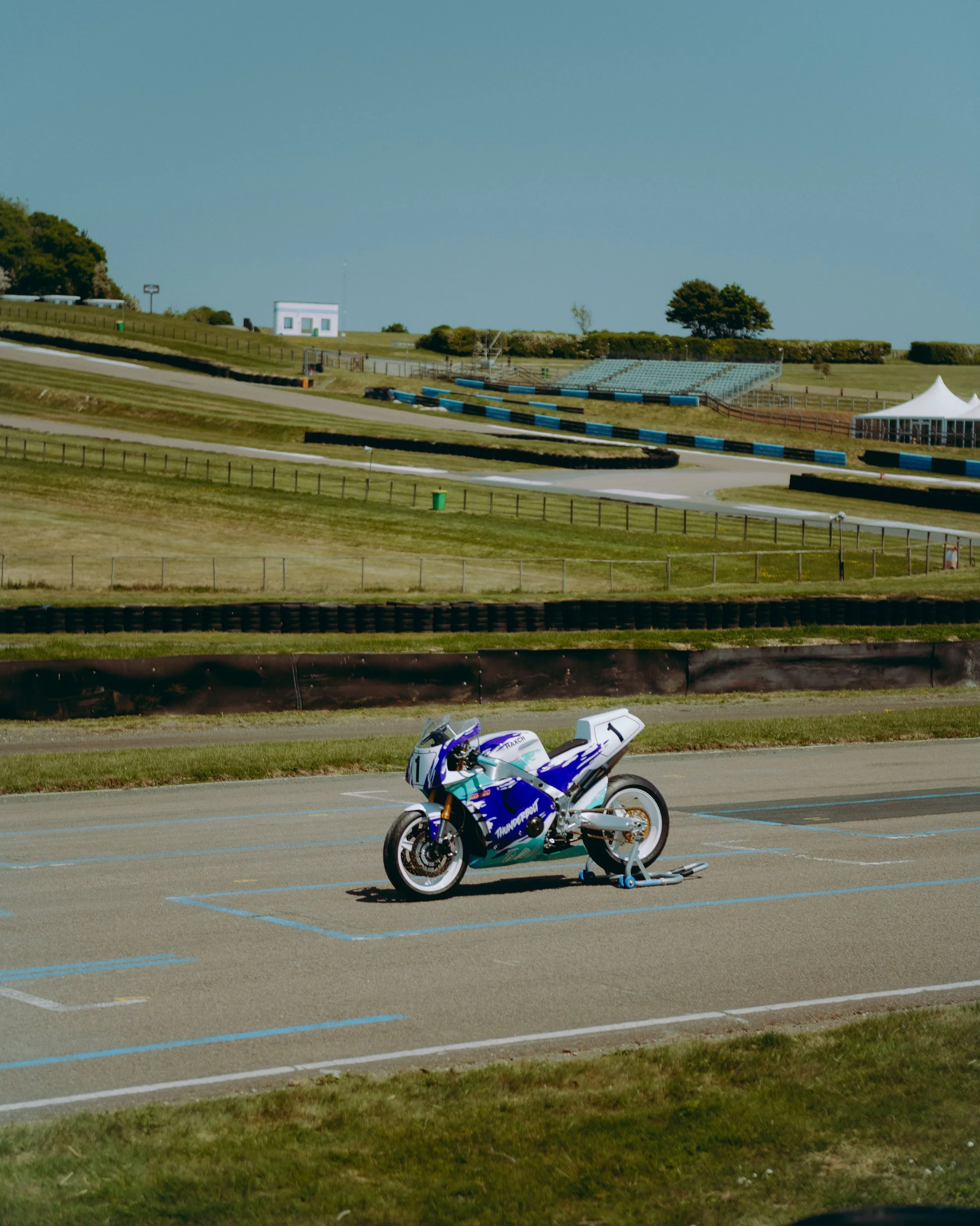 XZR900 Thunderbolt — HAXCHmoto